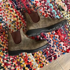 Blundstone Rustic Brown size 8